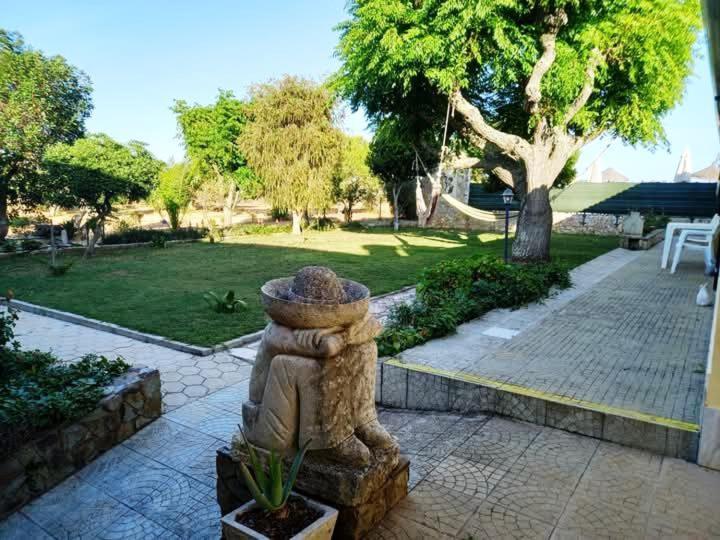 Quinta Das Aves - Apartamento T2 Com Piscina Comum Odiáxere Exterior foto