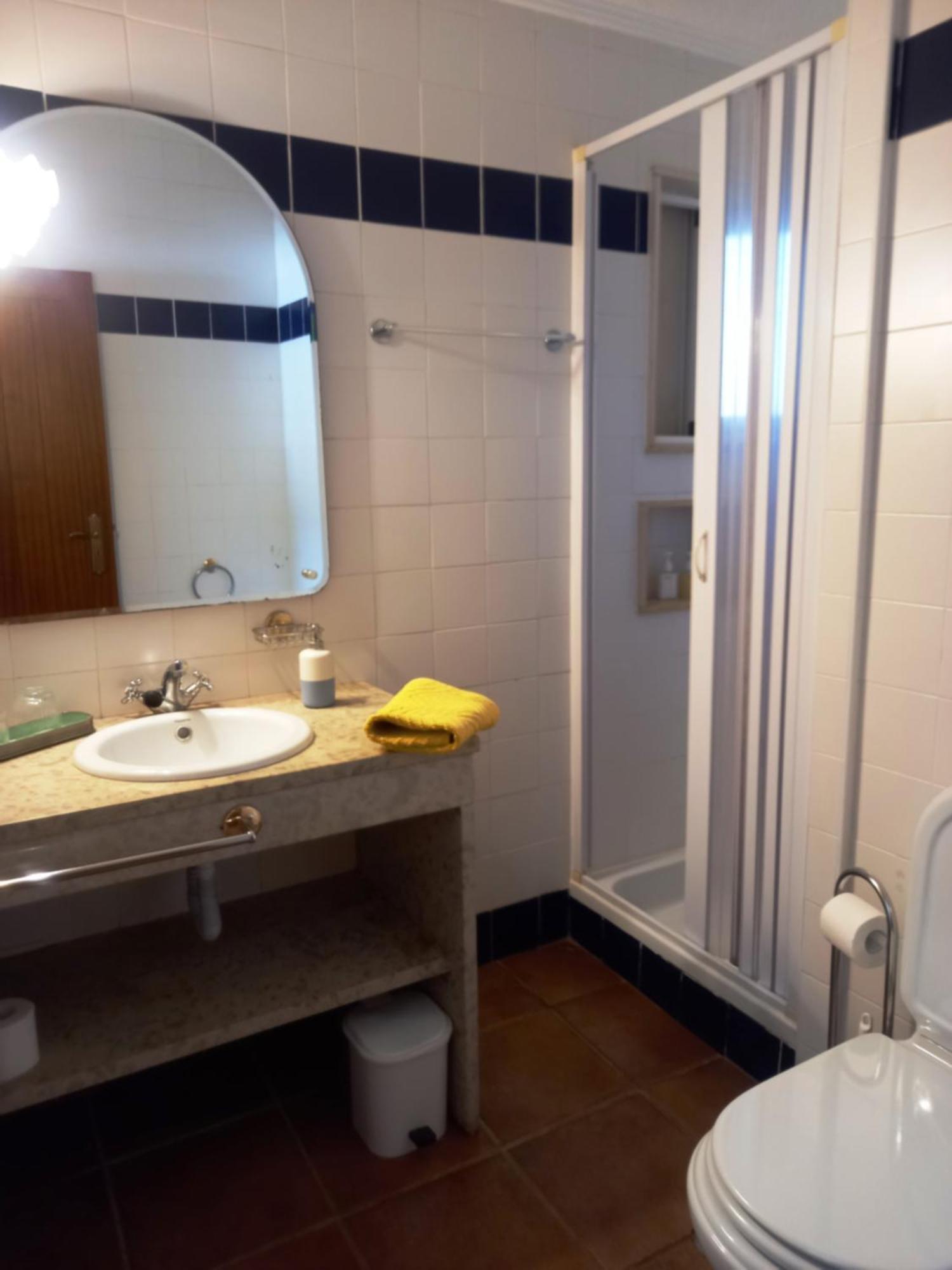 Quinta Das Aves - Apartamento T2 Com Piscina Comum Odiáxere Exterior foto